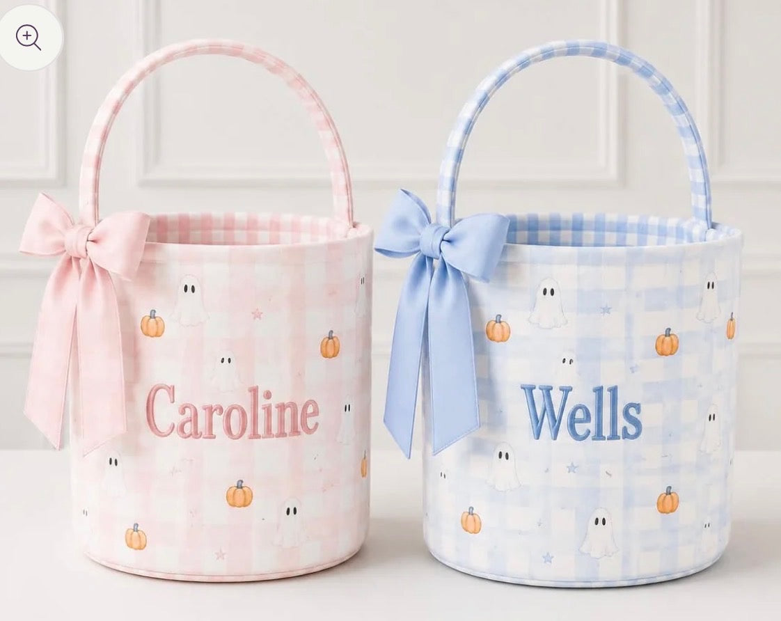 Gingham Trick or Treat Baskets